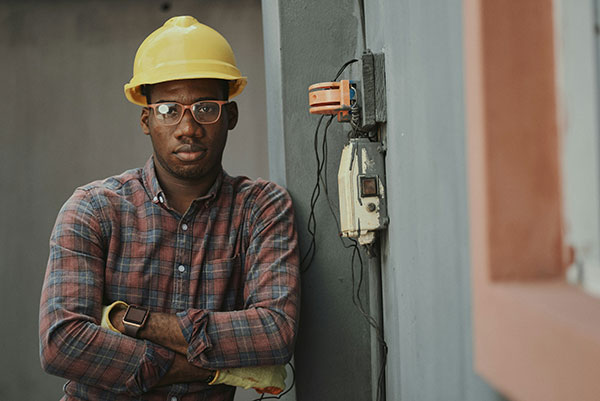 5 expert tips electricians need to know on how to handle a business crisis