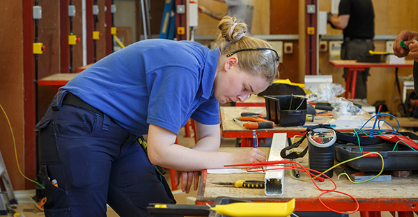 NICEIC highlights value of apprenticeships this National Apprenticeship Week